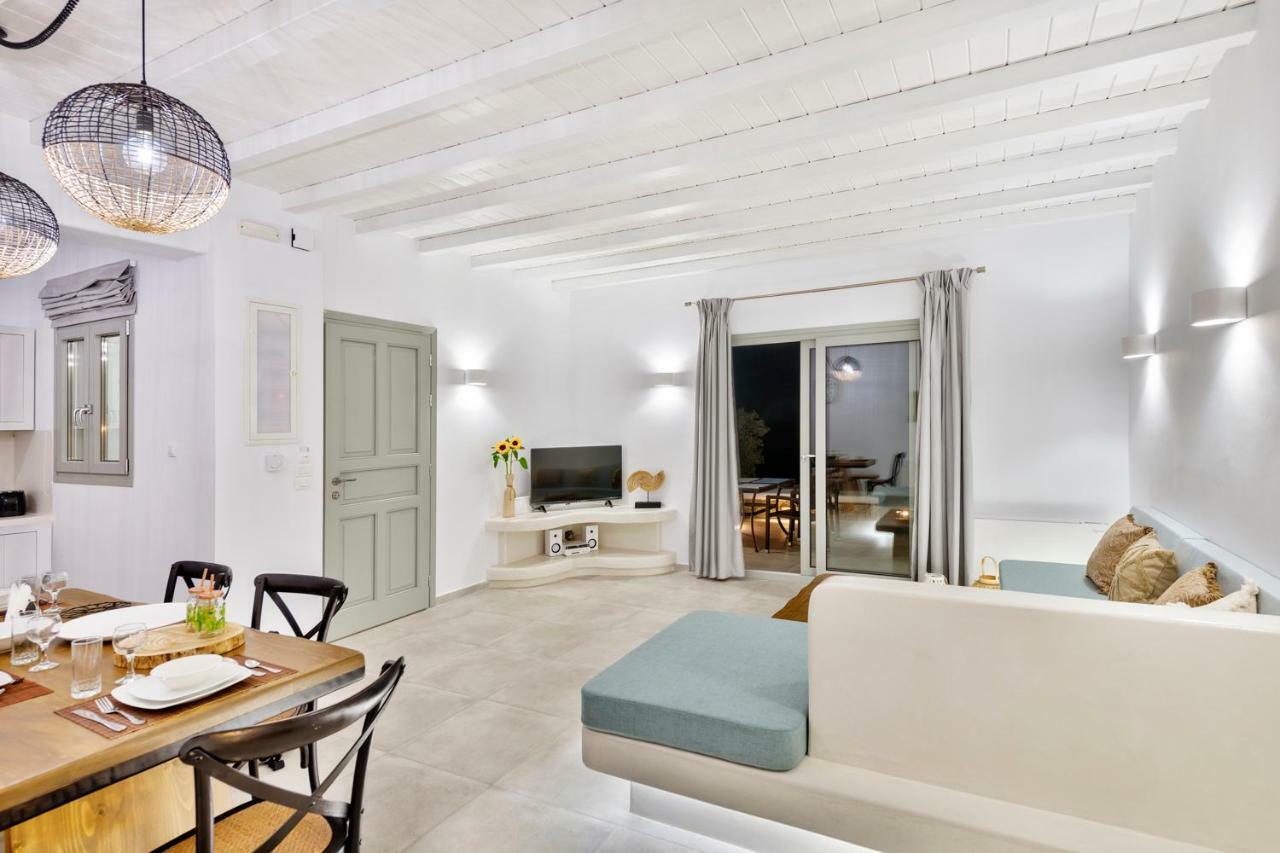 Aelion Villa Vári Exterior photo