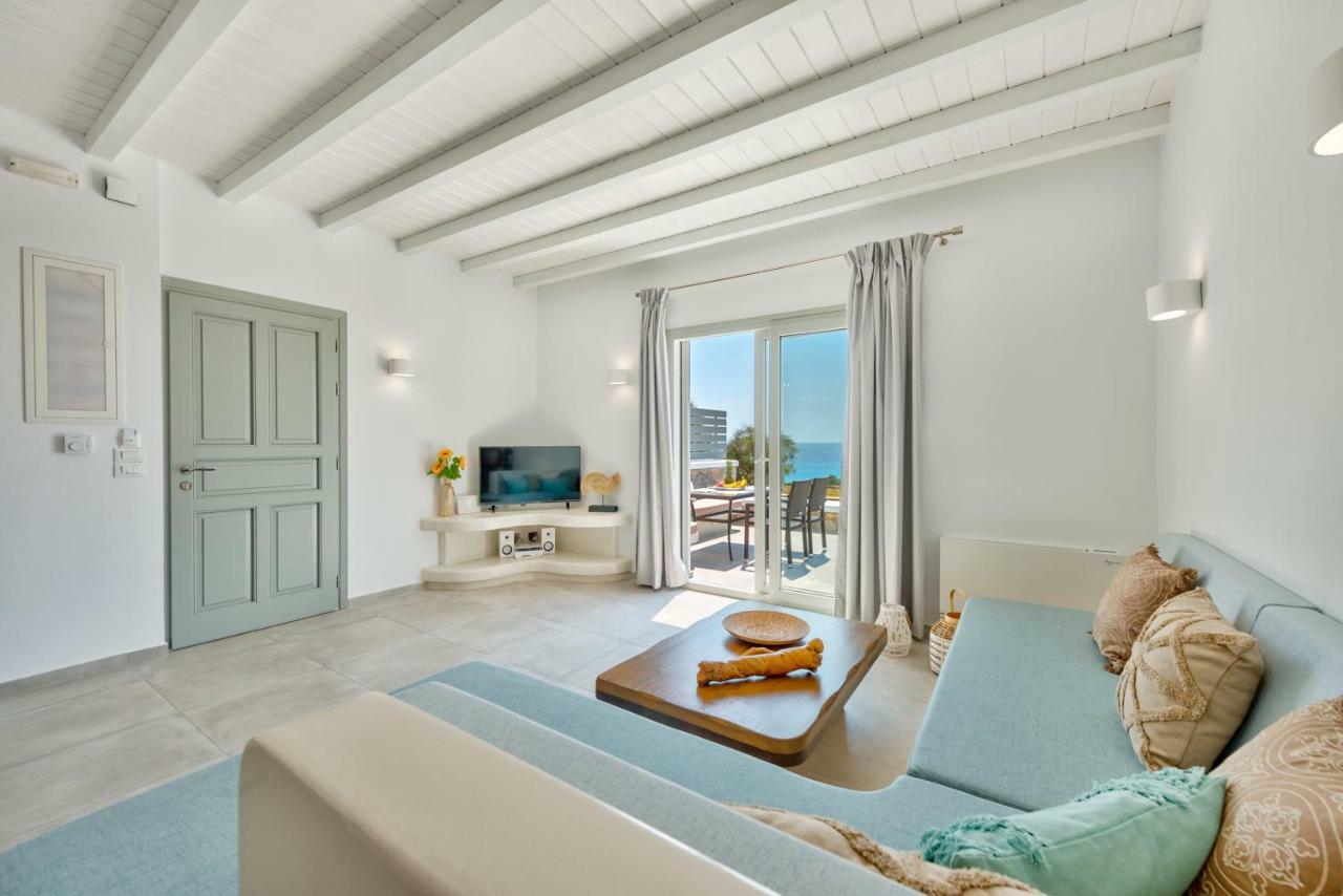 Aelion Villa Vári Exterior photo