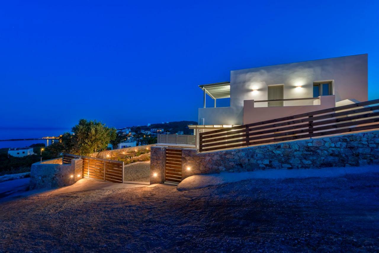 Aelion Villa Vári Exterior photo