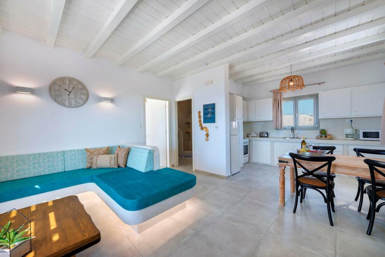 Aelion Villa Vári Exterior photo