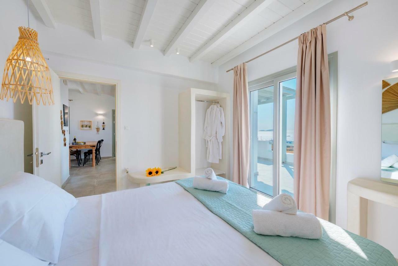 Aelion Villa Vári Exterior photo